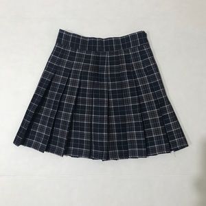 Plaid skirt ✨